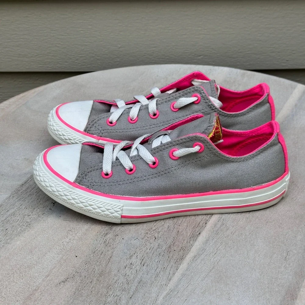 Converse Chuck Taylor All Star Low Top Kids Grey Neon Pink Sneakers Size 2